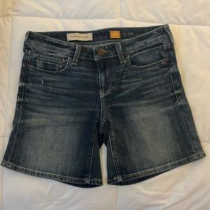Anthropologie mid-rise denim shorts. Size 26. Excellent lightly worn condition!